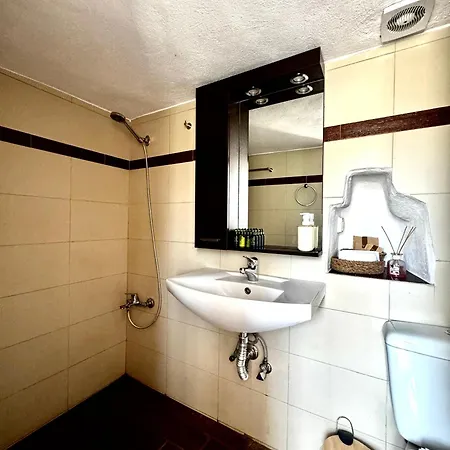 Сasa de vacaciones Lotzia House Kástron